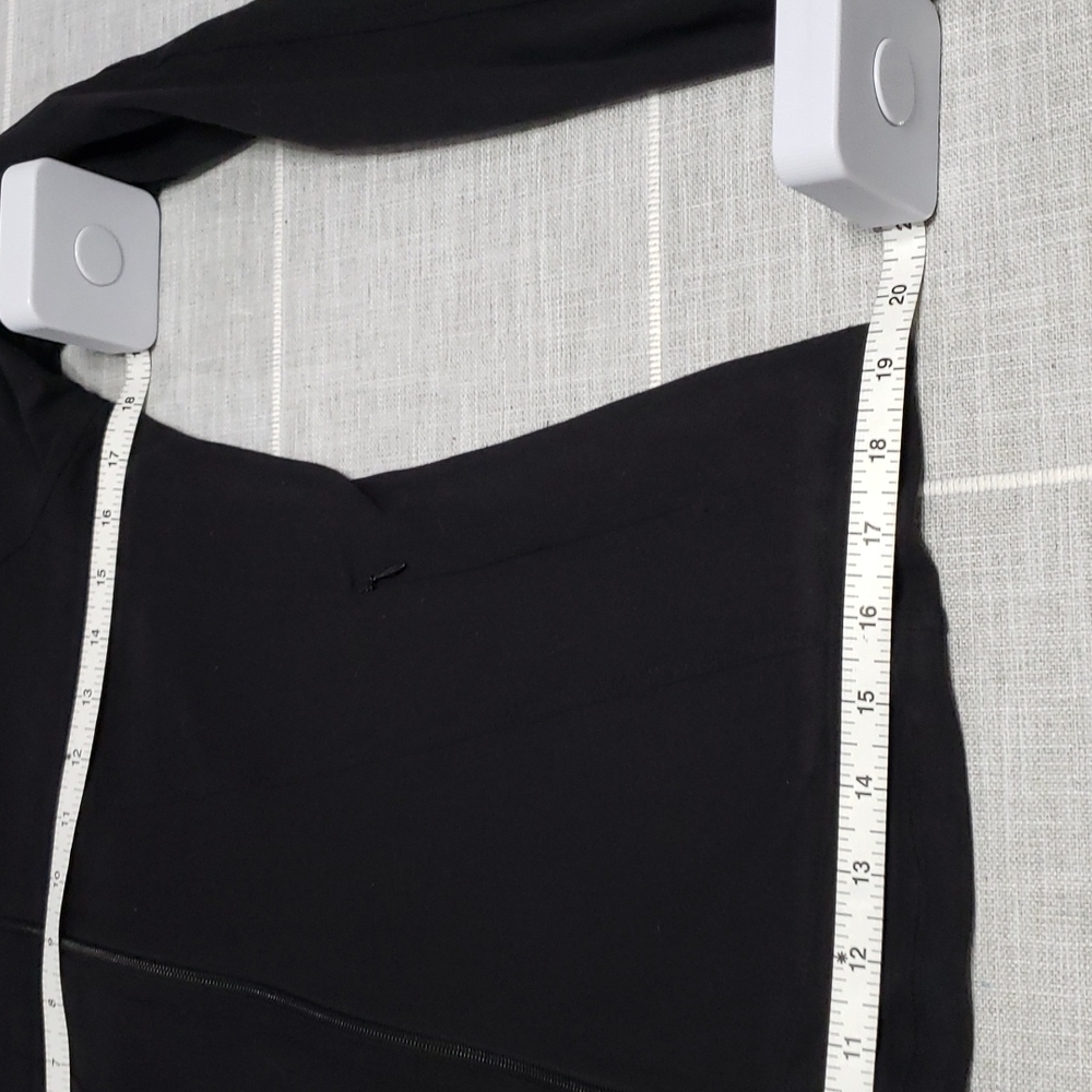 Athleta Sweater, Color Black, Size M - Picture 14 of 16